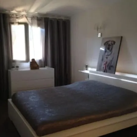 Jolie Maison Piscine Privee Villa *